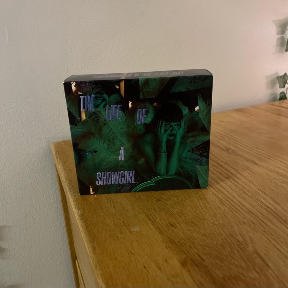 Taylor Swift The Life of a Showgirl: It's Rapturous Edition Limited Release CD